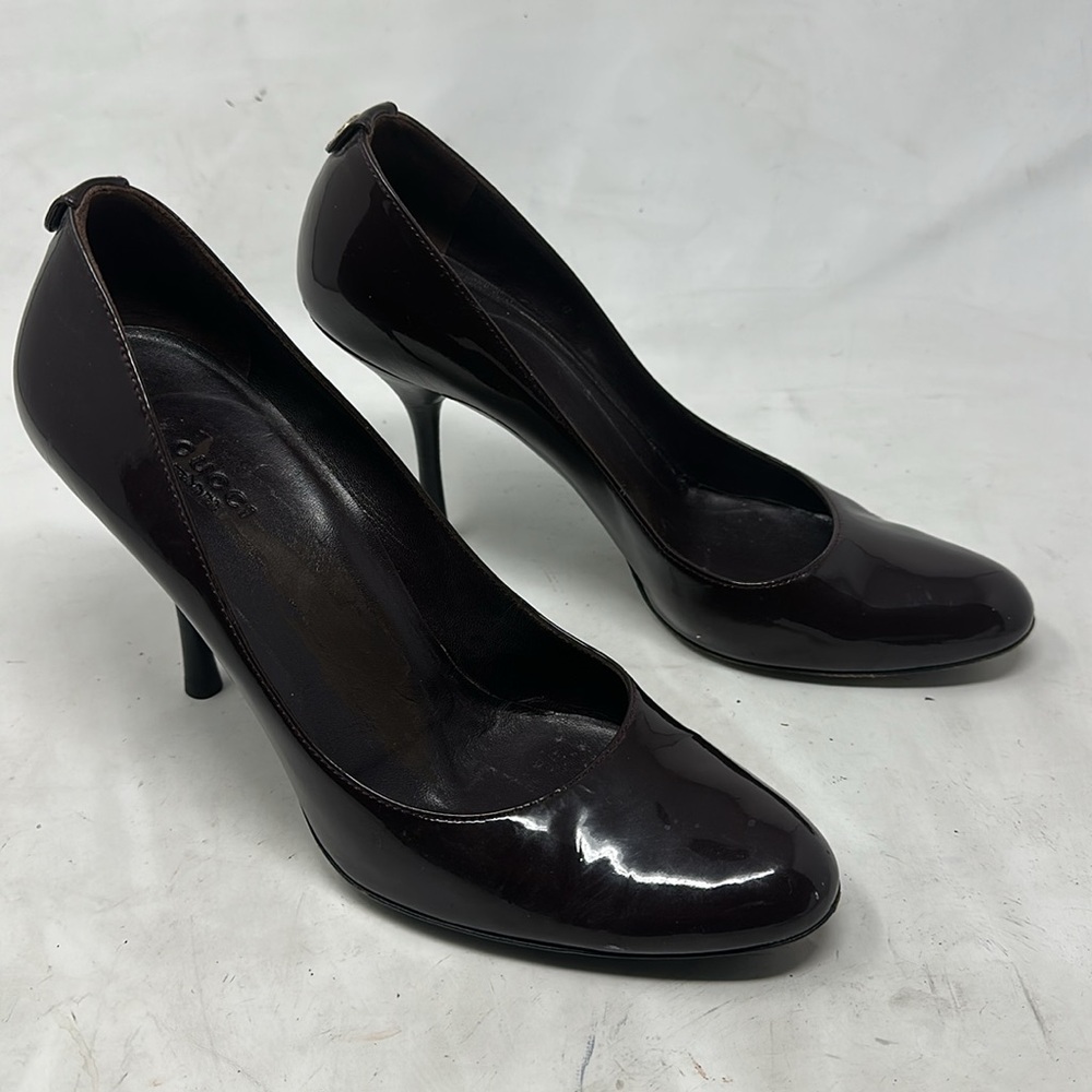 Gucci  Patent Classic Pump Size 10